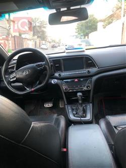 هیوندای ئەلەنترا
